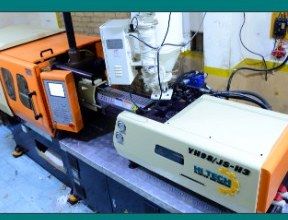 Modern injection moulding machine at Griper Plastic